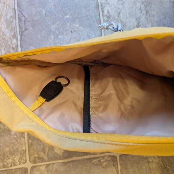 Anello Crossbody Sling Bag - Yellow (Japanese Import) - Picture 4 of 10